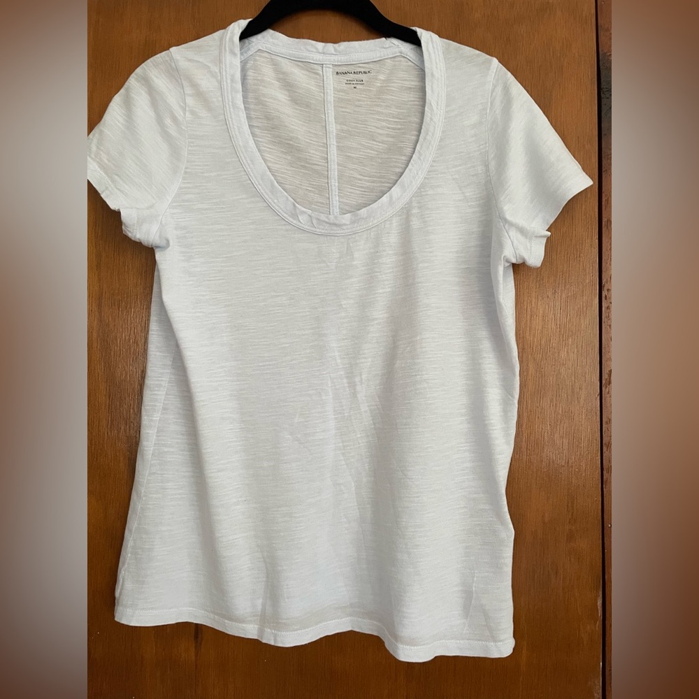 Banana Republic, short sleeve women’s shirt, size medium - color: soft blue